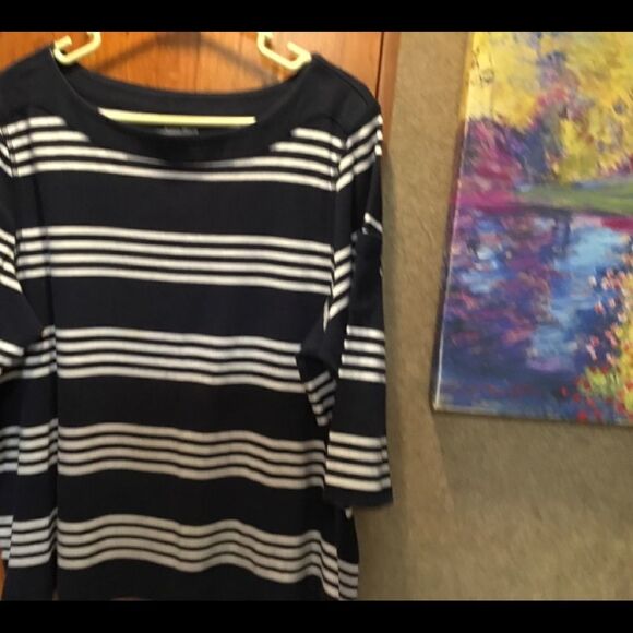 NWOT Studio Works Brand Navy & White  Short Sleeve Top - Picture 2 of 7